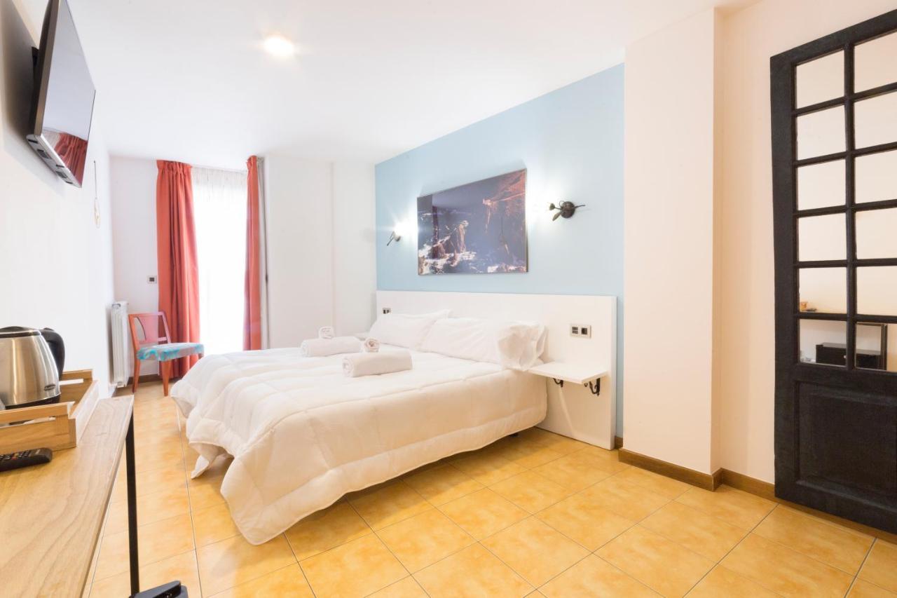 Stellae Luscofusco Hotel Santiago de Compostella Buitenkant foto